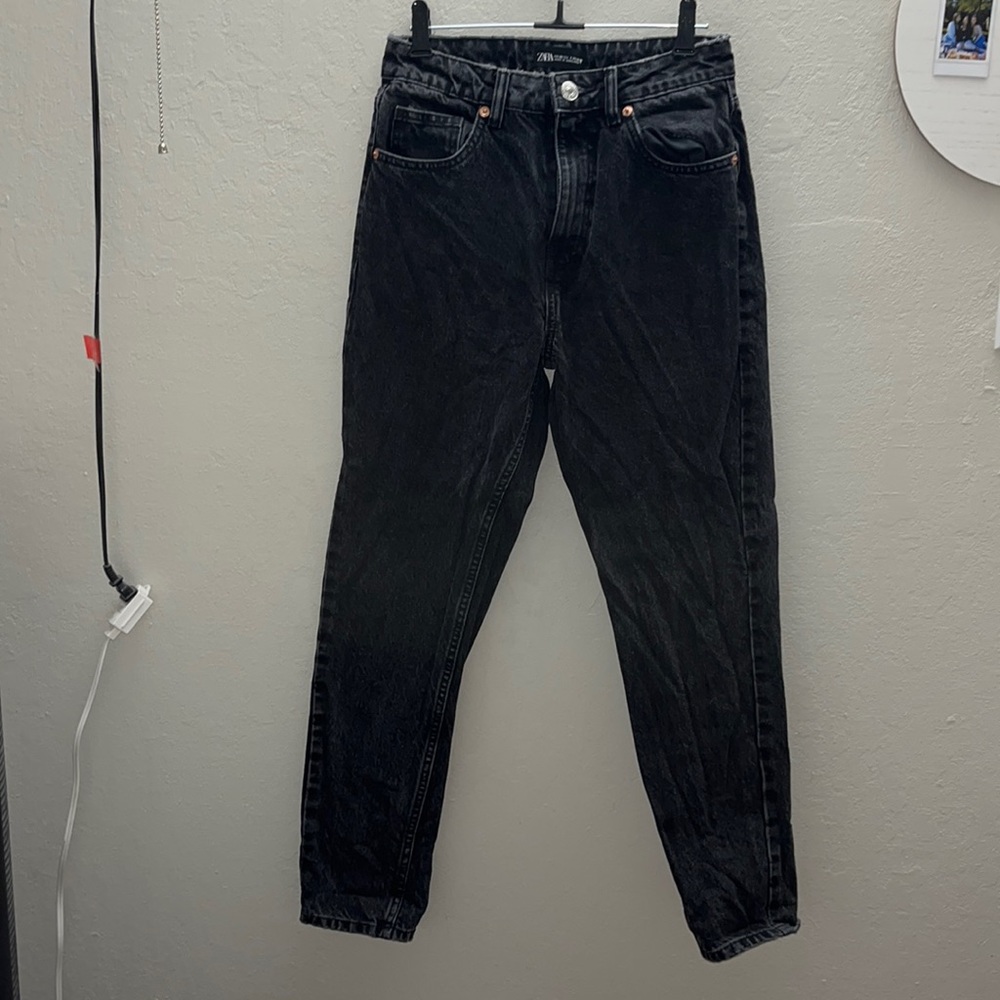 Zara MOM FIT JEANS TRF